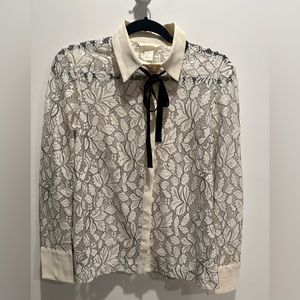H&M cream long sleeve lace blouse